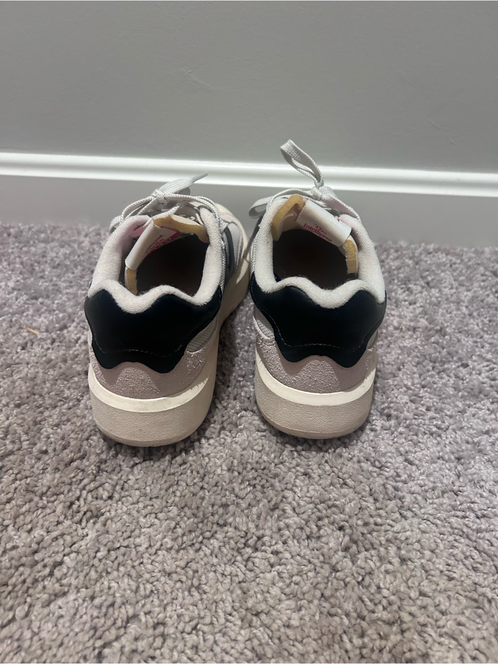 New Balance CT302 Sneakers - Picture 2 of 6